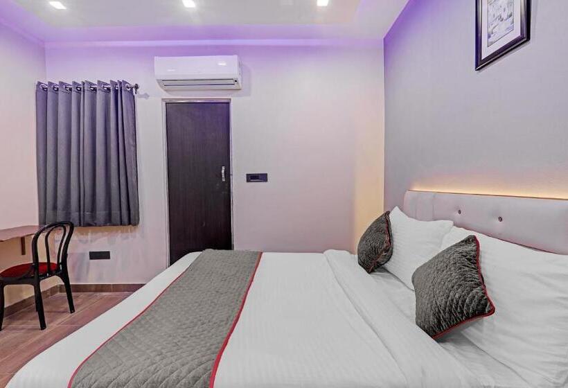 Трехместный Номер Классика, Super Townhouse Riddhi Regency Near Indira Nagar Metro Station