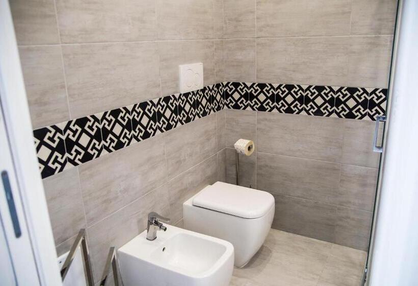 Номер Deluxe с Балконом, Maison De Julia Pompei