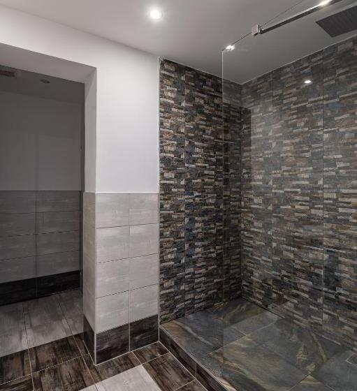 آپارتمان 1 خوابه همکف, Restovna