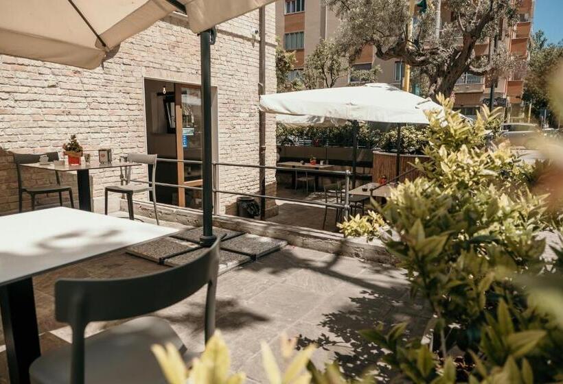 اتاق لوکس چهار تخته, B&b Palazzo Storico Di Nicola