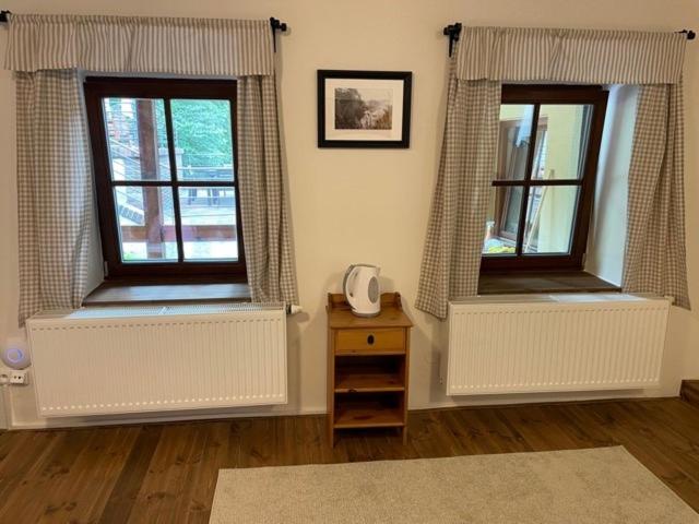 침실 1개 아파트, Apartmány Rožmberk