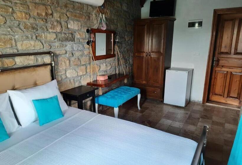 اتاق لوکس, Efli̇n Buti̇k Otel