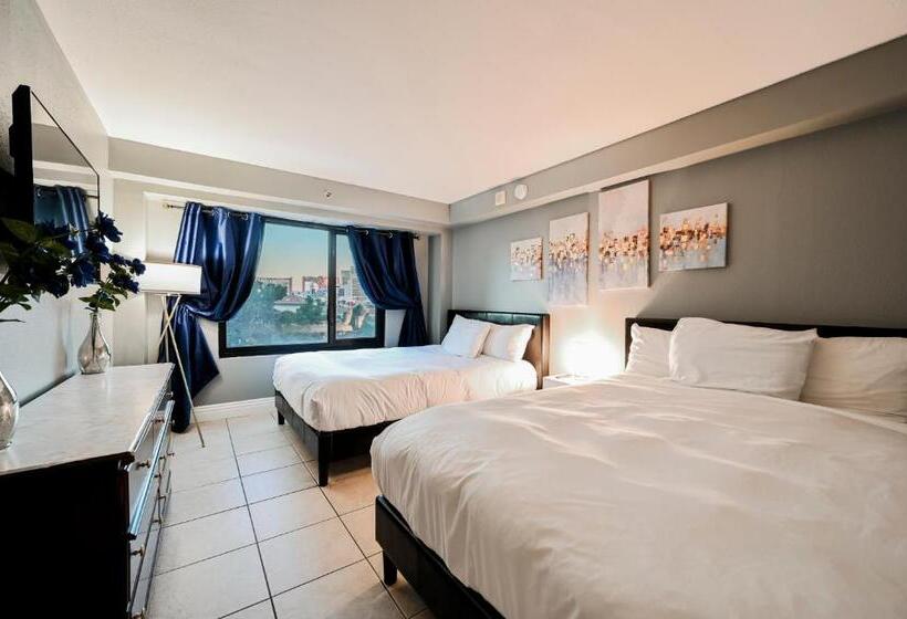 آپارتمان 3 خوابه, Stripviewsuites At Jockey Club