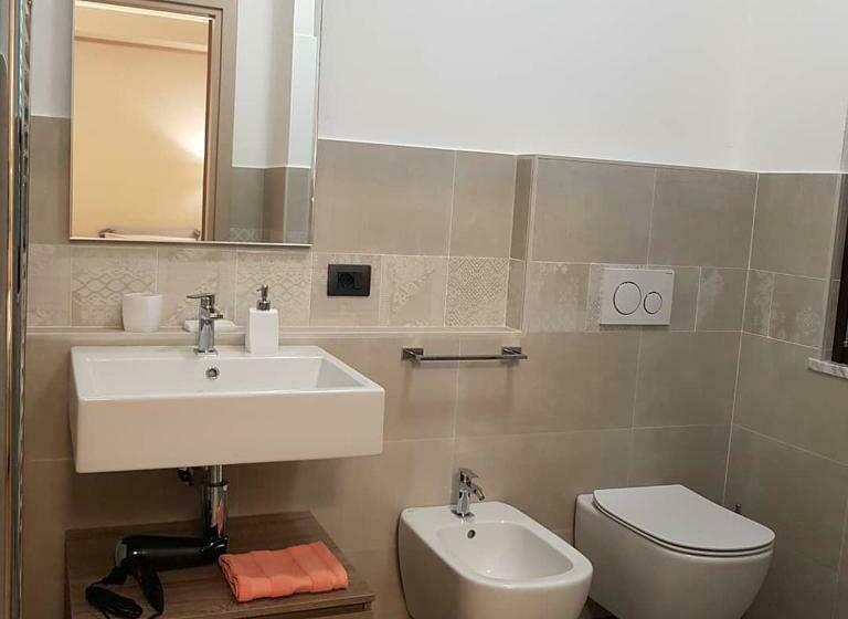 Номер Стандарт, B&b Al Civico16