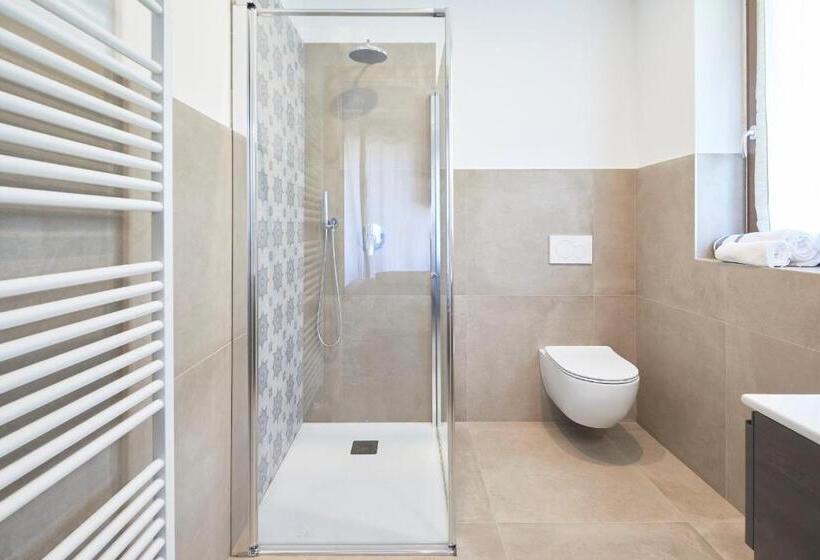 Quarto Estandar, Agriturismo De Bas