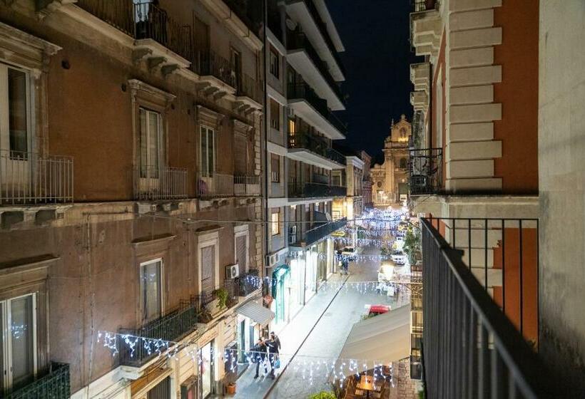اتاق راحتی سه تخته, Le Vie Del Centro B&b