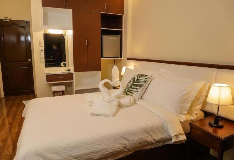 스탠다드 발코니 룸, Amigos Dauin Hostel