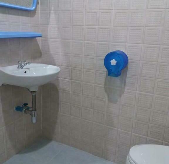 اتاق استاندارد چهار تخته, Yahle Villa เยห์เล่วิลล่า