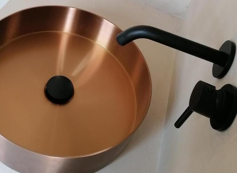 سوئیت با وان آب گرم, Hôtel Les Suites Du Maquis