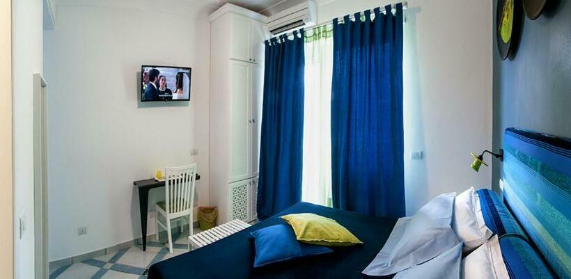 Номер Стандарт с Балконом, B&b Amalfè