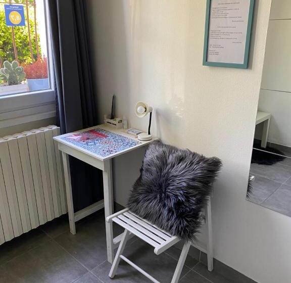 اتاق استاندارد یک نفره, B&b Sole