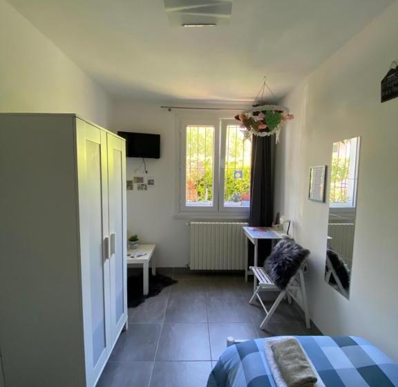 اتاق استاندارد یک نفره, B&b Sole