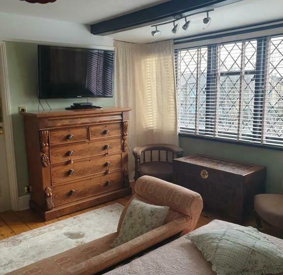 اتاق سوپریور با تخت بزرگ, Harry S Bed And Breakfast