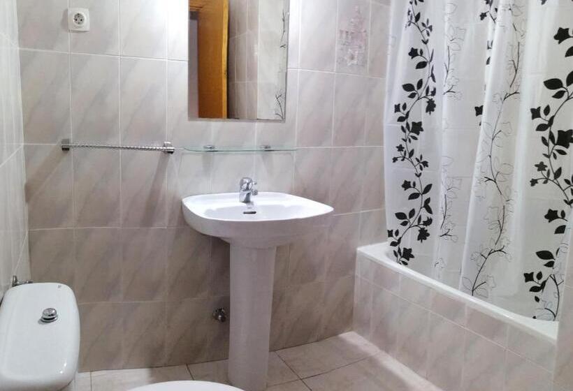 Номер Стандарт, Hostal Sierra De Gredos