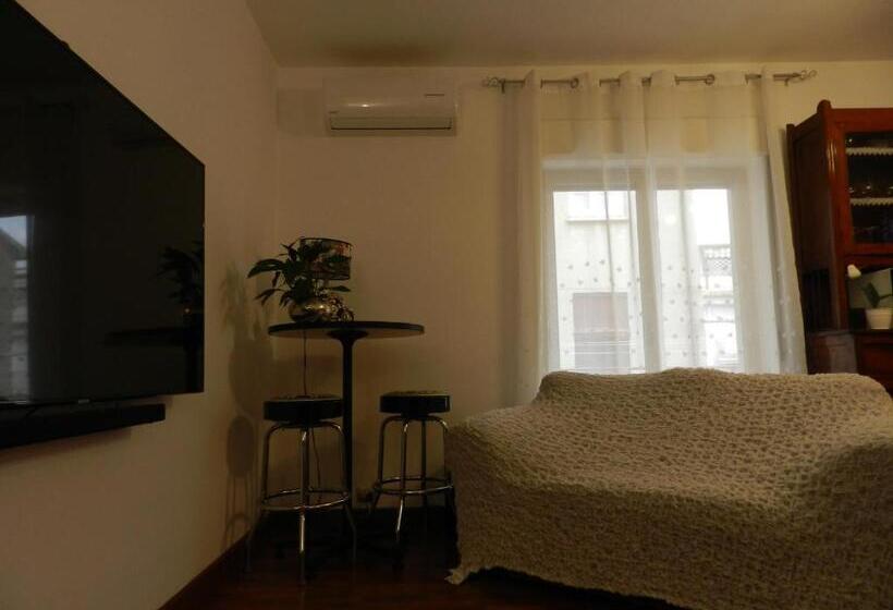 Номер Стандарт Трехместный, B&b Joe
