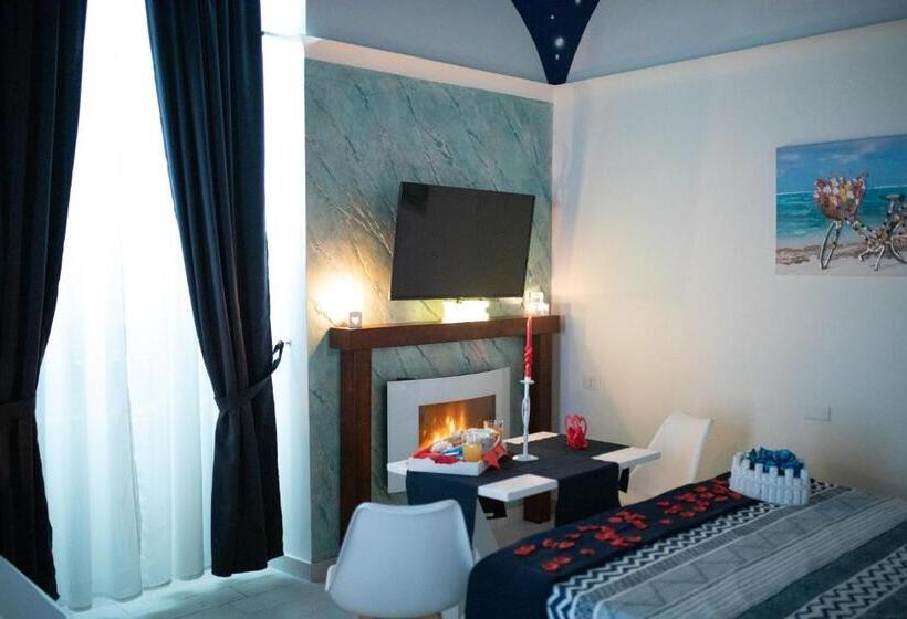 Люкс с гидромассажем, Stabiae Luxury Room
