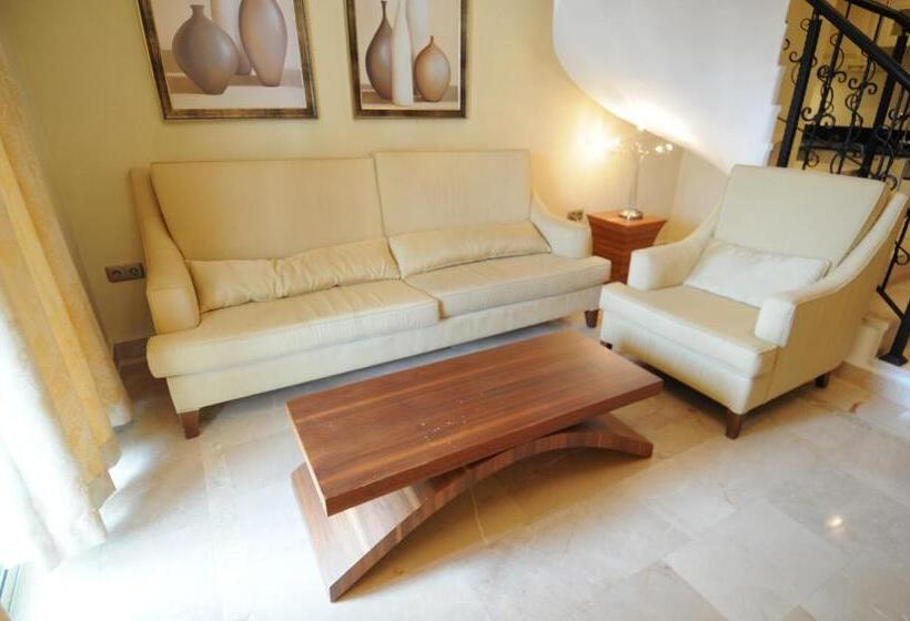 Апартаменты Пентхаус 1 Спальня, Gold City Luxury Accommodation