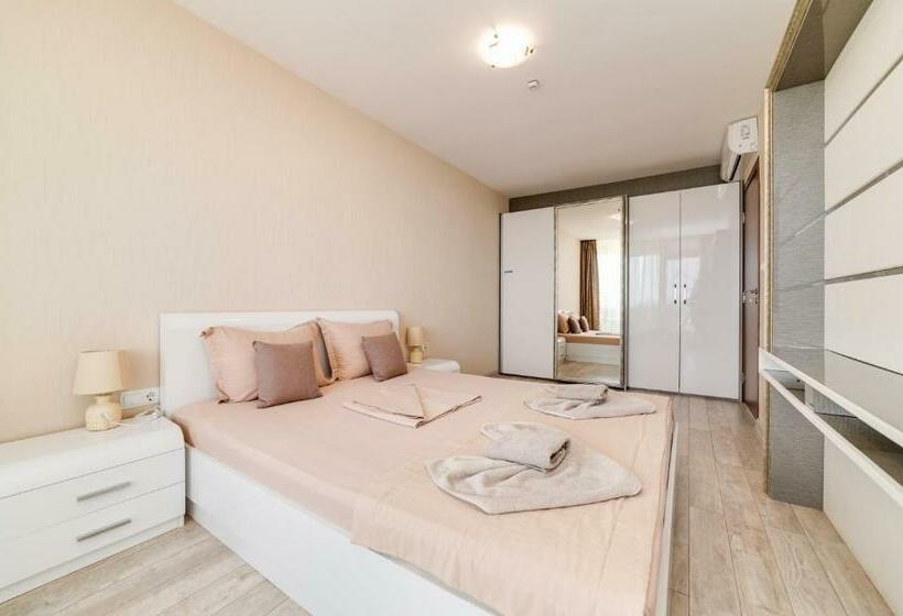 Апартаменты Deluxe 1 Спальня Вид на Море, Apartcomplex Golden Bay
