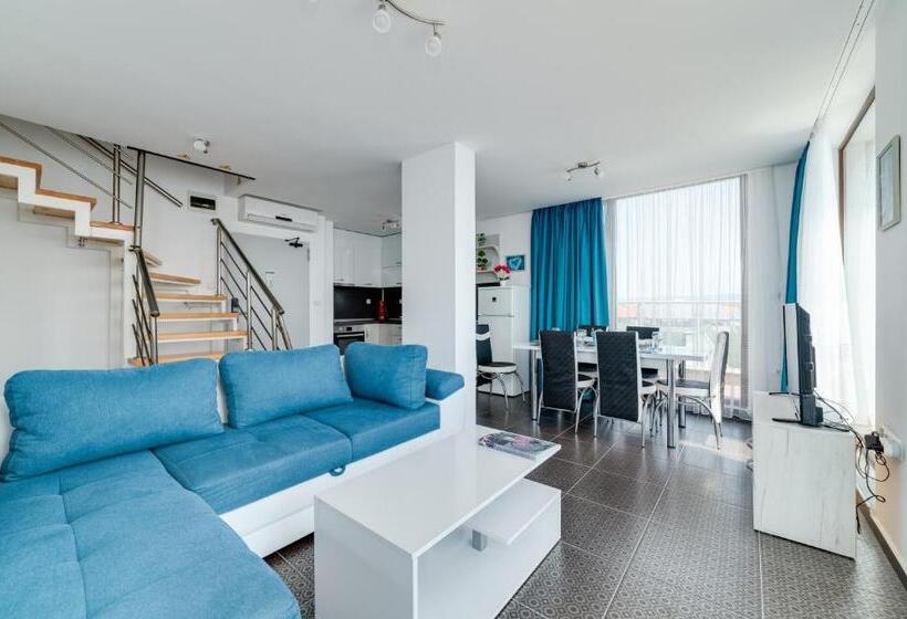Апартаменты Дюплекс 2 Спальни, Apartcomplex Golden Bay