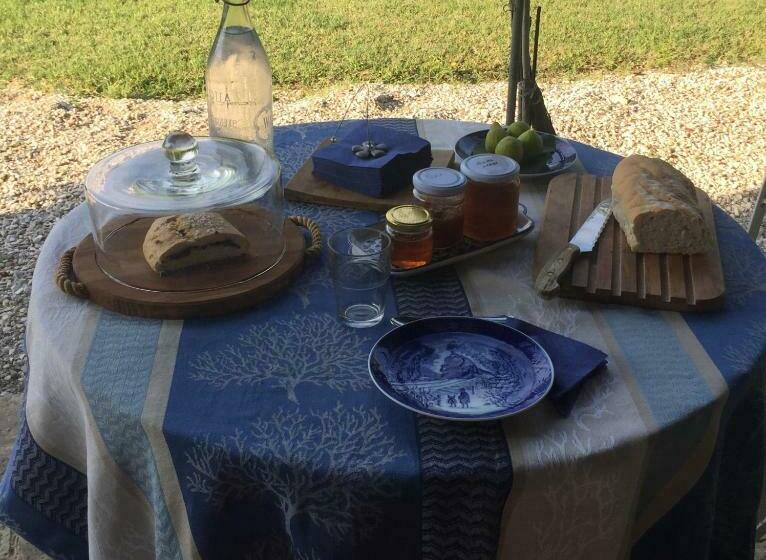 اتاق لوکس, Agriturismo Montedago