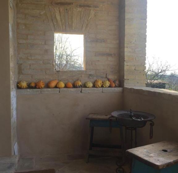 اتاق لوکس, Agriturismo Montedago