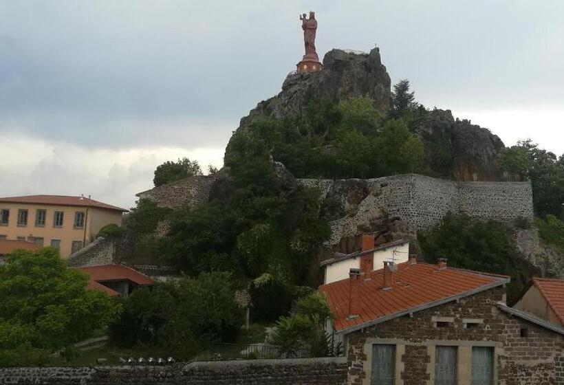 استودیوی لوکس, Chambres D Hôtes La Prévôté   Ancien Couvent Contre La Cathédrale