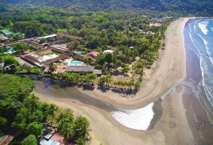 اتاق خانوادگی, Beach Break Resort