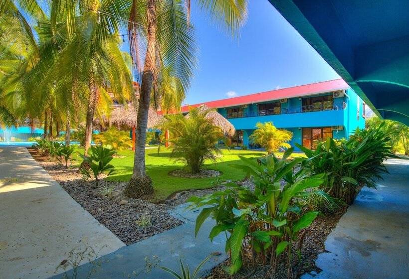 Семейный Номер, Beach Break Resort
