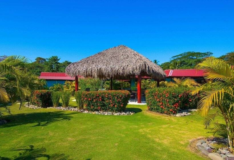 اتاق خانوادگی, Beach Break Resort