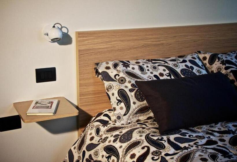 اتاق سوپریور چهار تخته, B&b Umberto 134