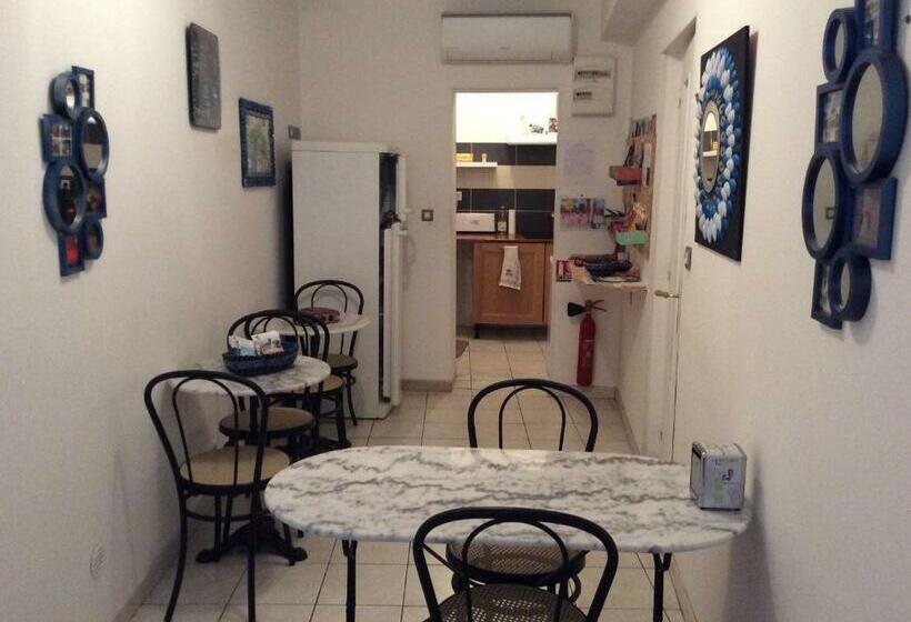 اتاق استاندارد, B&b La Maison D Olivier