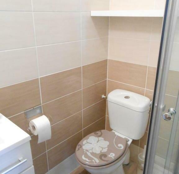 اتاق استاندارد, B&b La Maison D Olivier