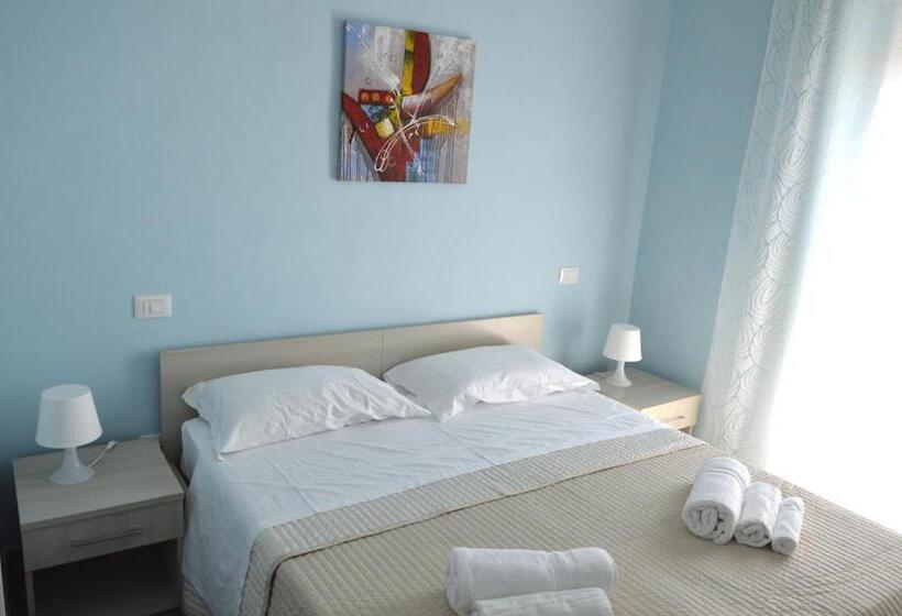 اتاق استاندارد با چشم‌انداز دریا, La Gemma Nel Borgo B&b