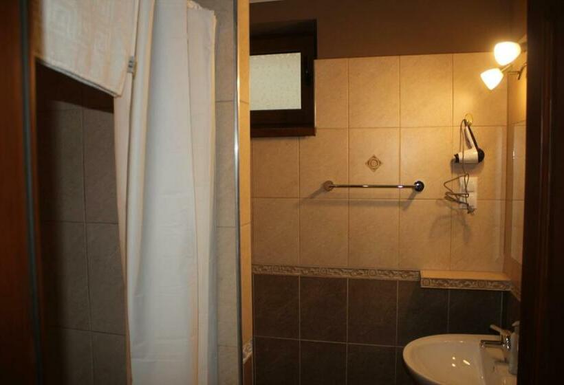 Студия Стандарт, Casa 77 Praid