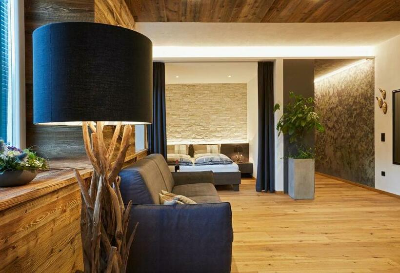 Апартаменты 1 Спальня с Балконом, Residence Rösch