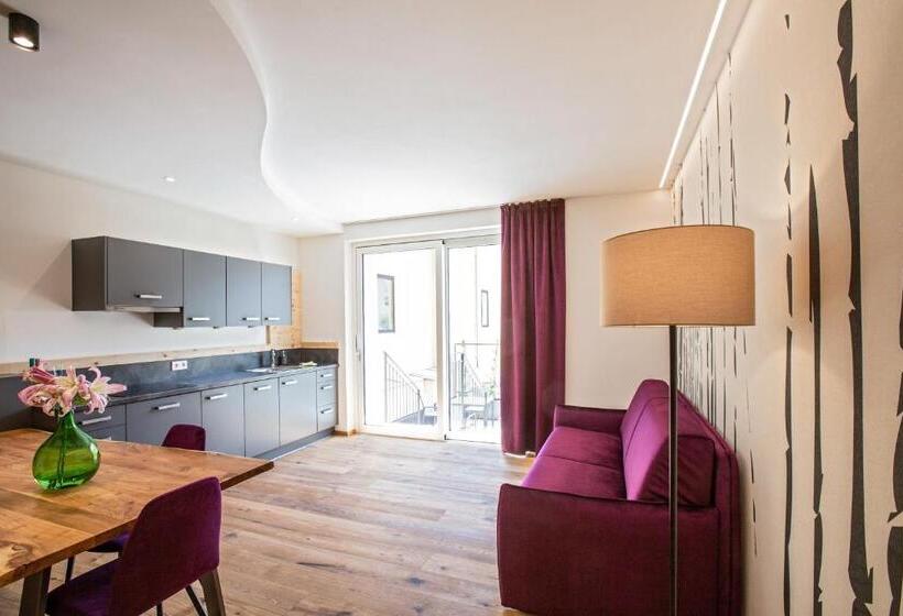 Апартаменты 1 Спальня с Балконом, Residence Rösch
