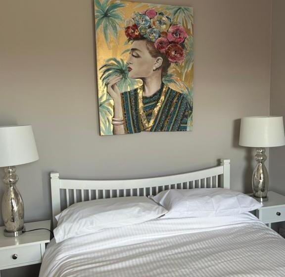 스탠다드 룸, Glengarth House Room Only Accommodation