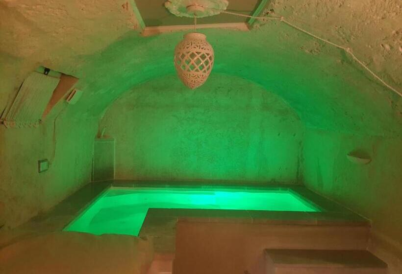 سوییت خانوادگی, Il Casale Dei Principi