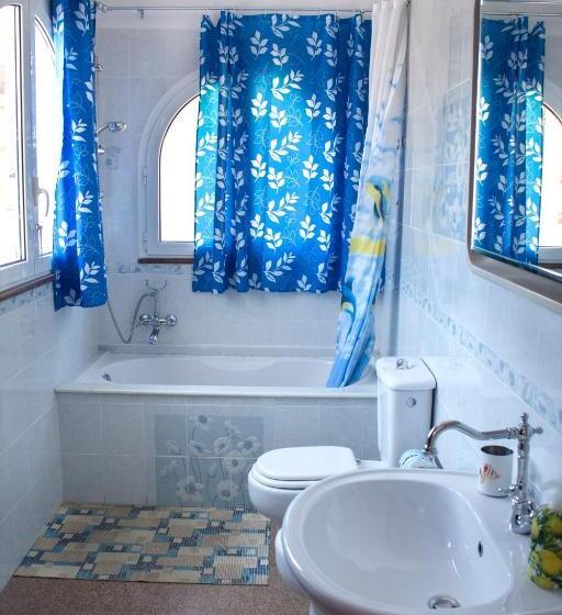 اتاق خانوادگی, La Casa Di Bianca