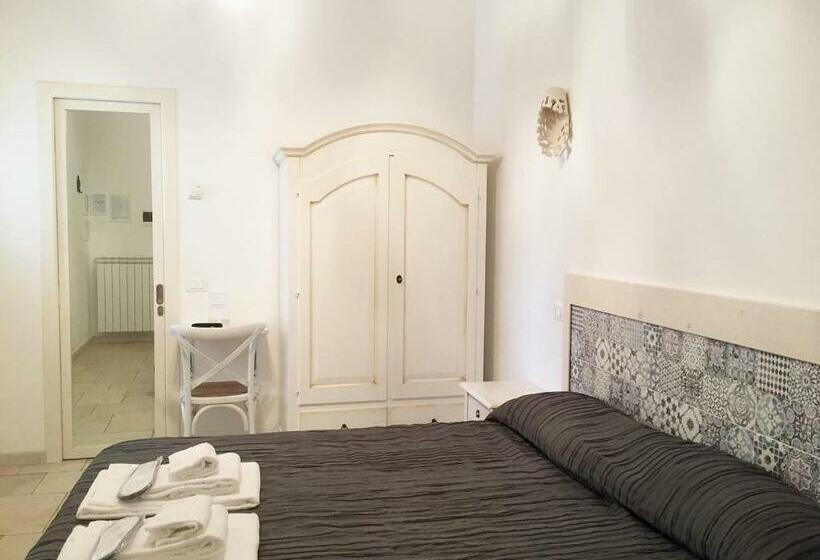 Quarto Estandar com Sacada, Donna Nina