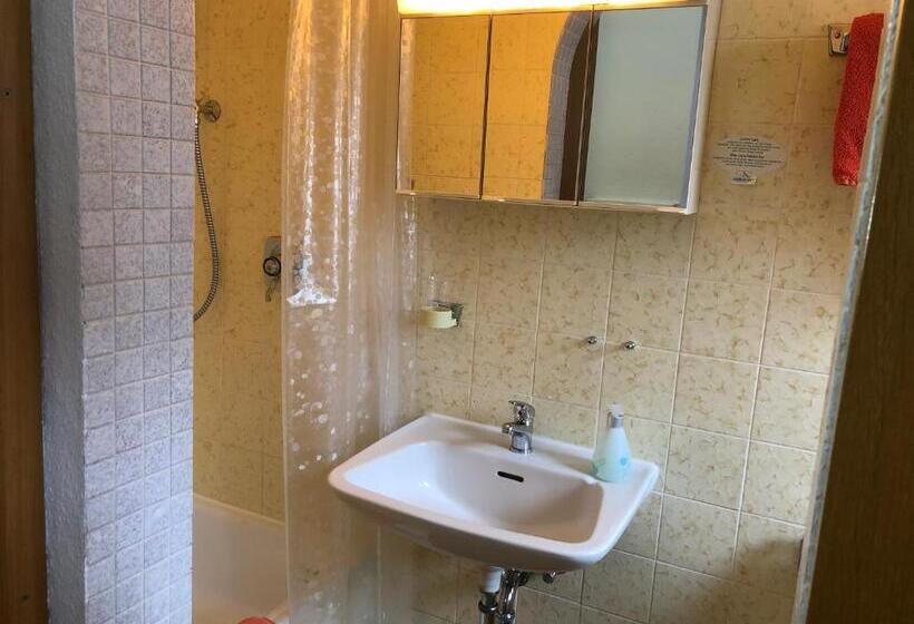 اتاق اکونومی, Gästehaus Am Kurparkweg
