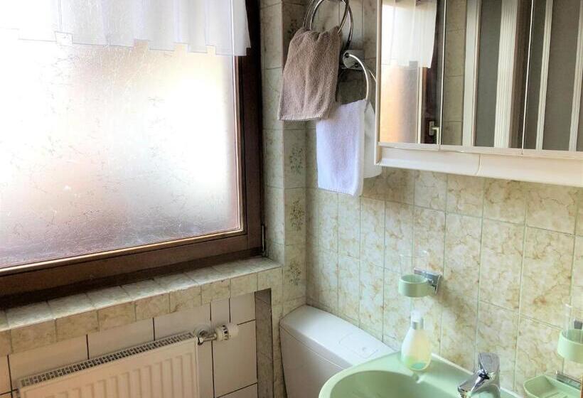 اتاق استاندارد با بالکن, Gästehaus Am Kurparkweg