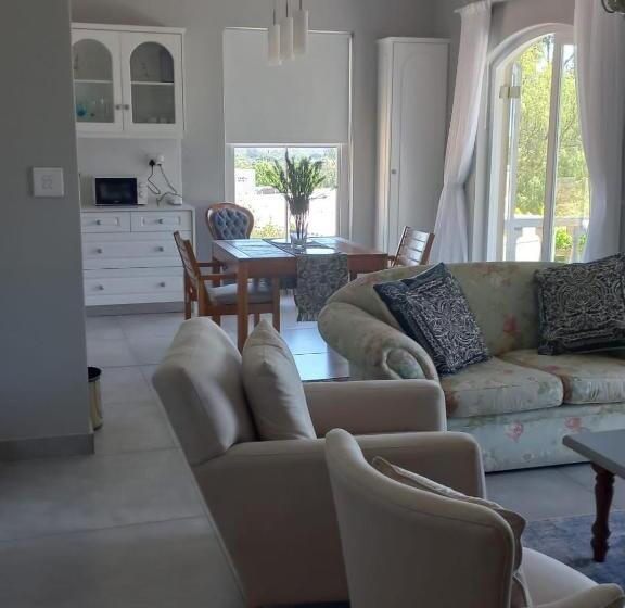 Вилла Deluxe 1 Спальня, Morton Manor