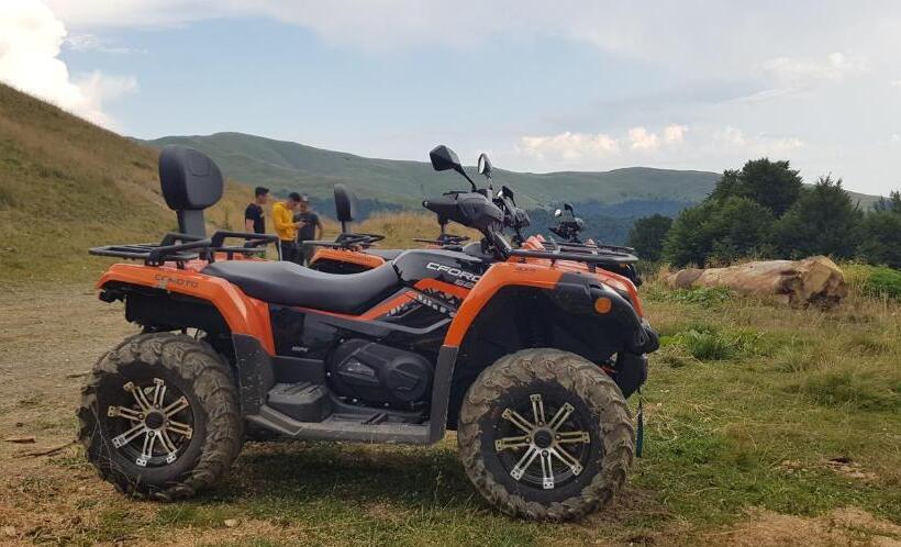 ویلای 1 خوابه, Vila Alunis