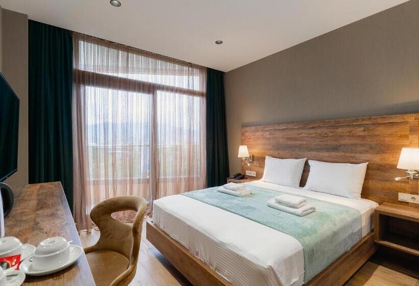اتاق استاندارد سه تخته با بالکن, Cozy Loft