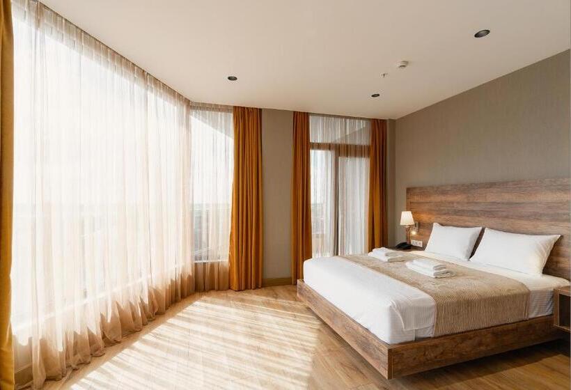 اتاق لوکس با بالکن, Cozy Loft