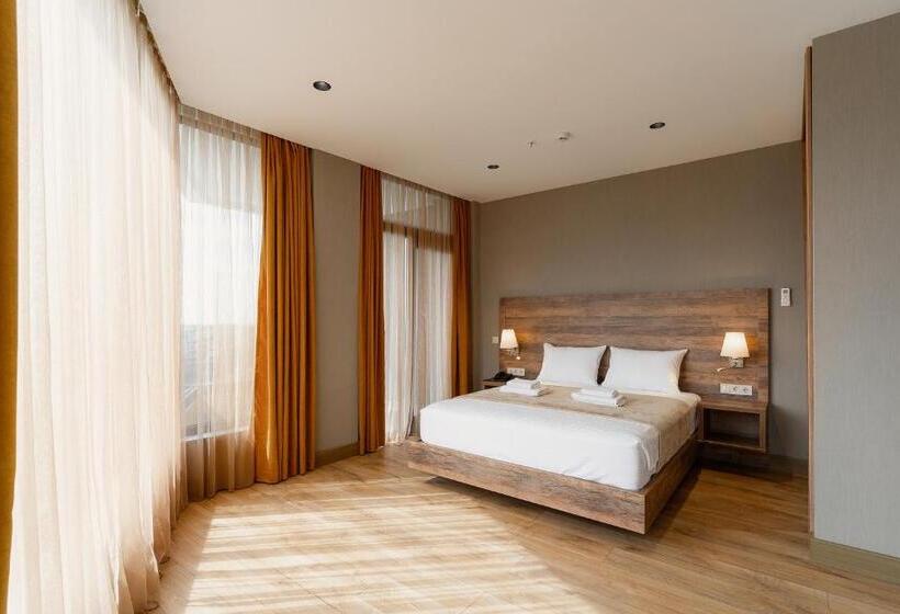 اتاق لوکس با بالکن, Cozy Loft