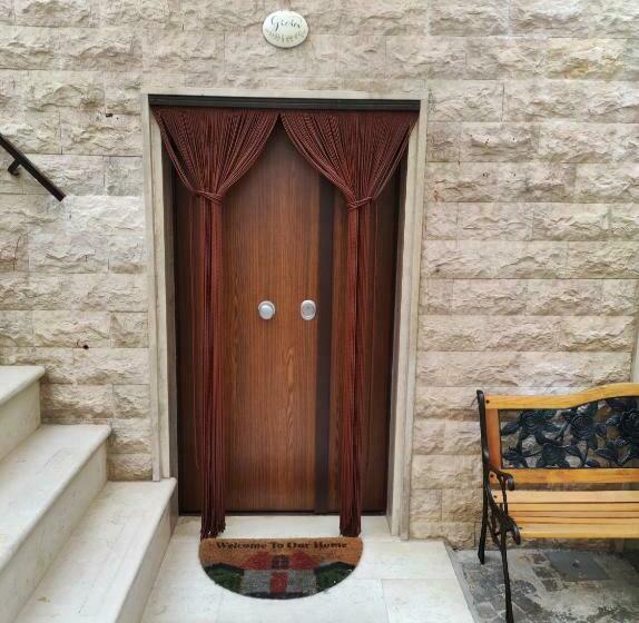 Номер Стандарт, Comeacasa B&b