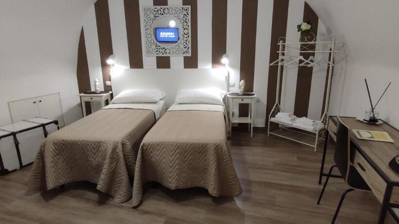 Номер Стандарт, Comeacasa B&b