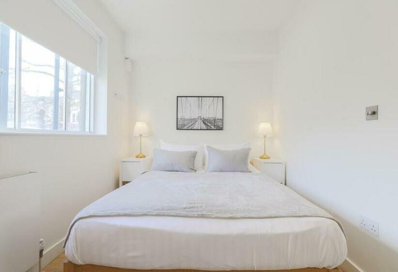 Студия Deluxe, Stayinn Soho Apartments